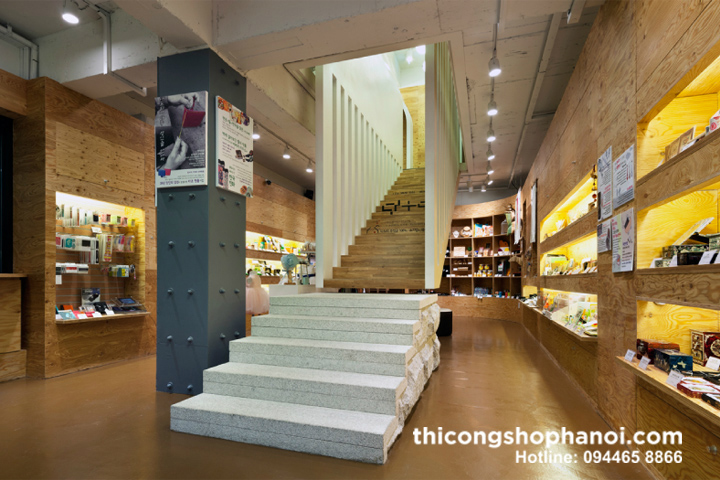 Danuri-Kangnam-store-by-Hyunjoon-Yoo-Architects-Seoul-South-Korea